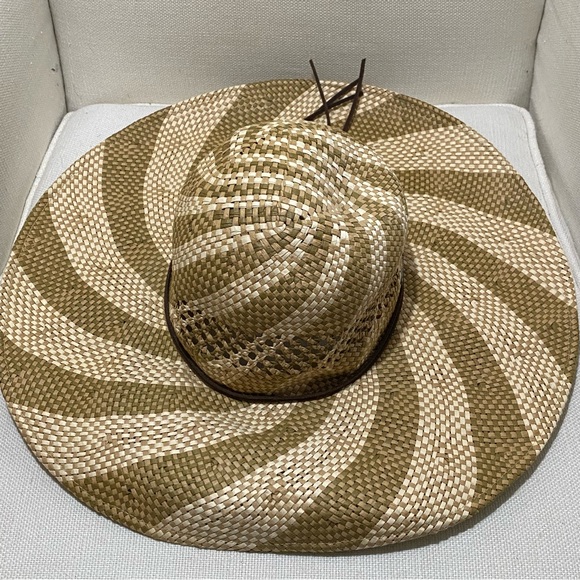 Roxy Accessories - Roxy paper straw floppy hat beach vacation spring break cruise